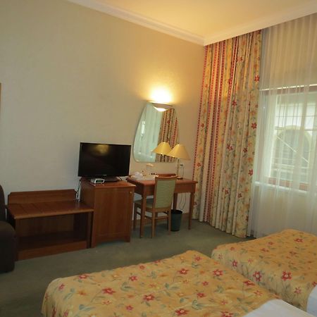 Best Western Hotel Turist Skopje Luaran gambar