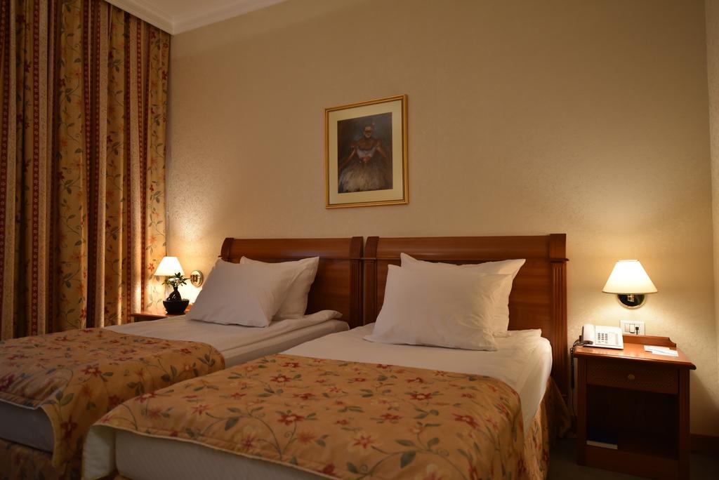 Best Western Hotel Turist Skopje Bilik gambar